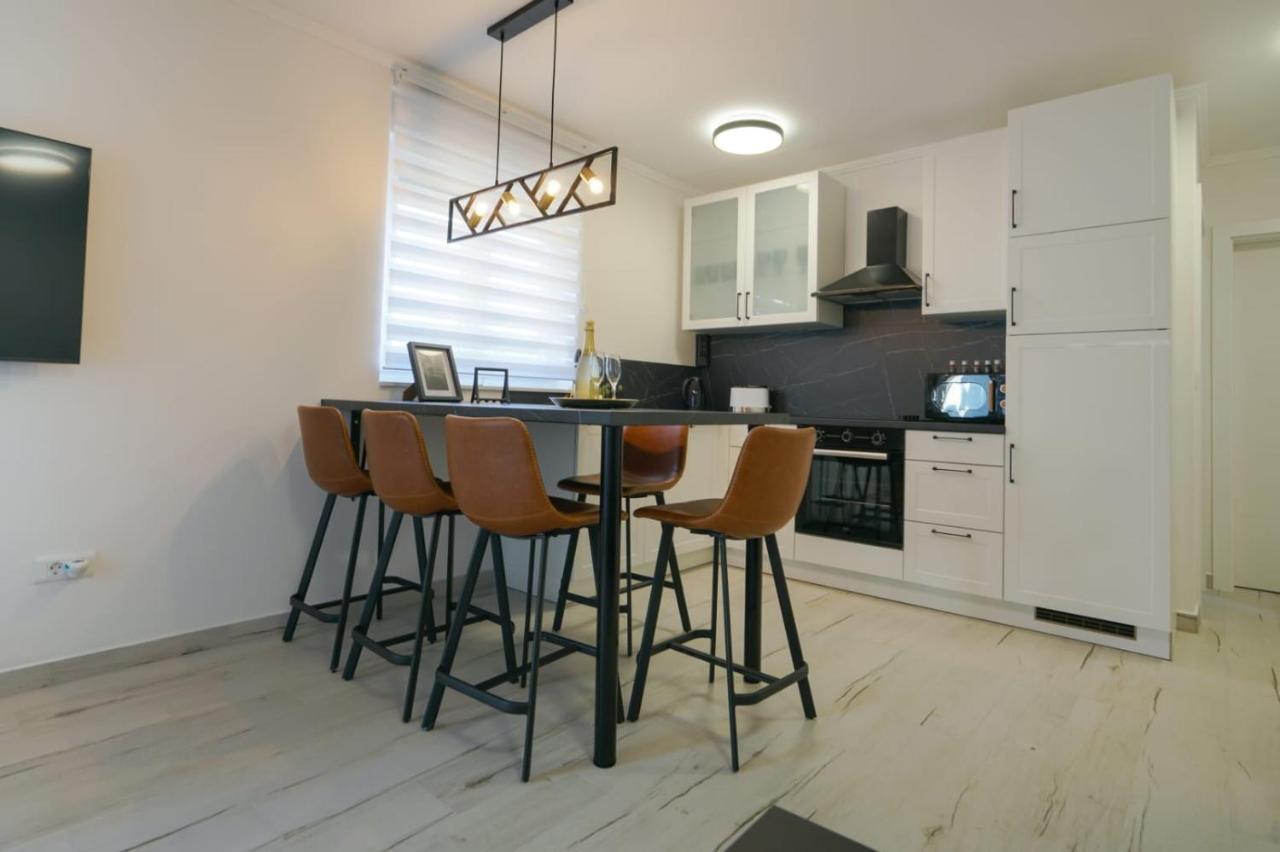 Havilo Apartment *